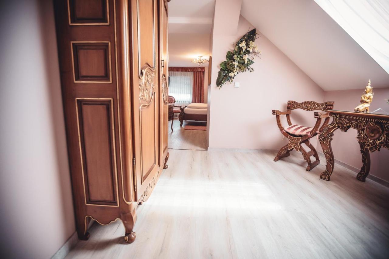 Hotel Zur Heimat Weiden in der Oberpfalz Eksteriør billede